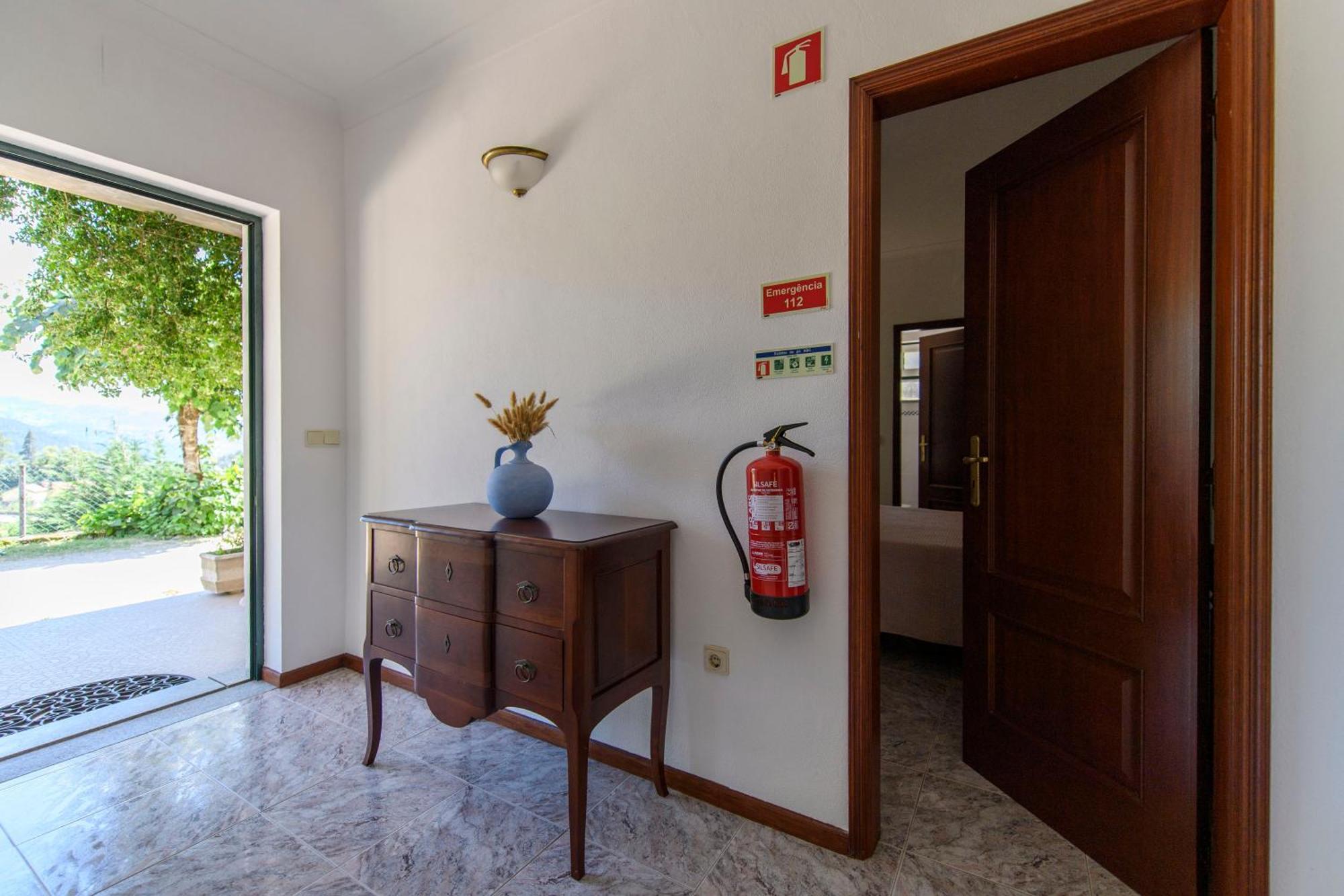Afonso'S House Geres I Villa Braga Luaran gambar