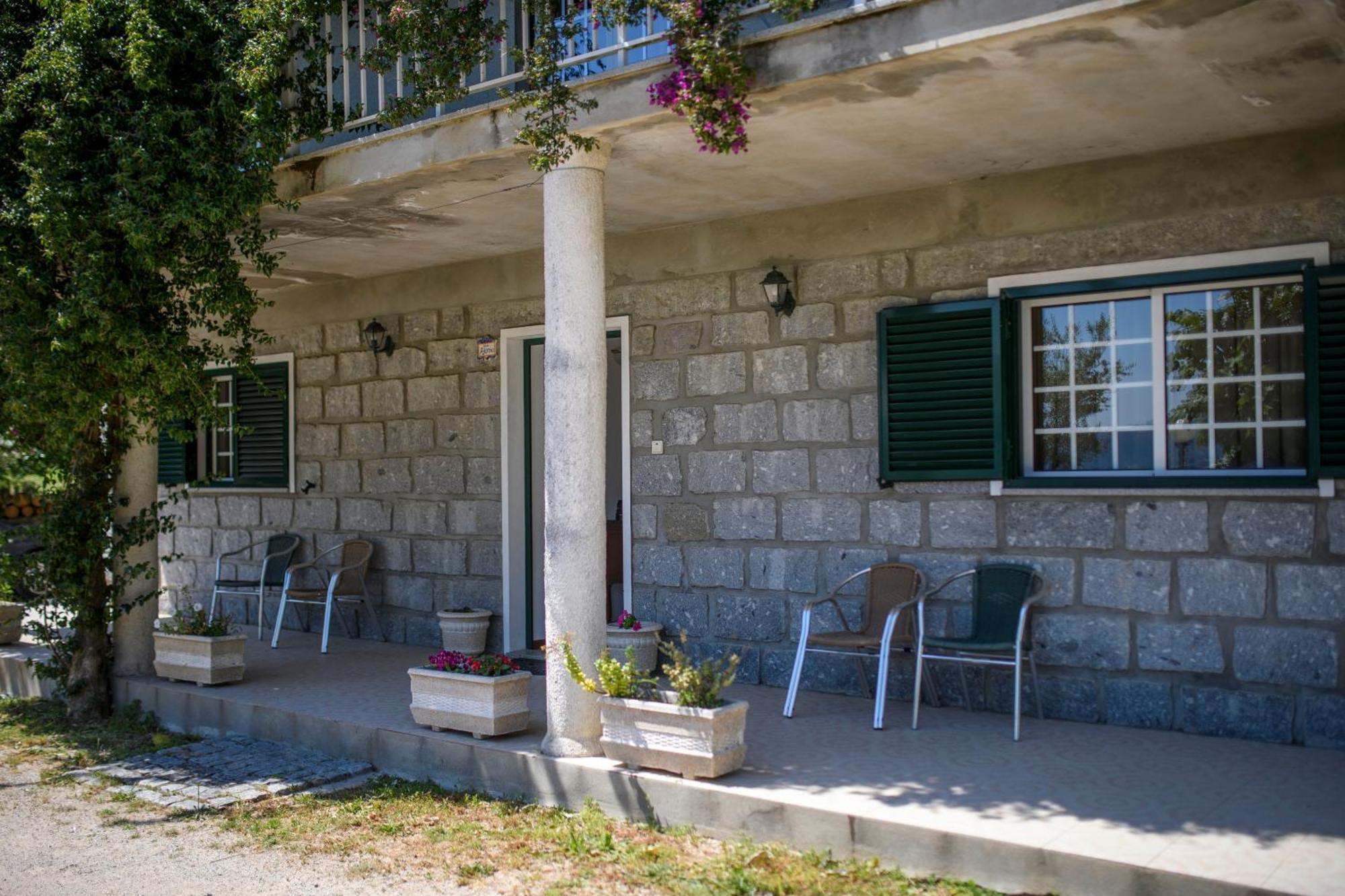 Afonso'S House Geres I Villa Braga Luaran gambar